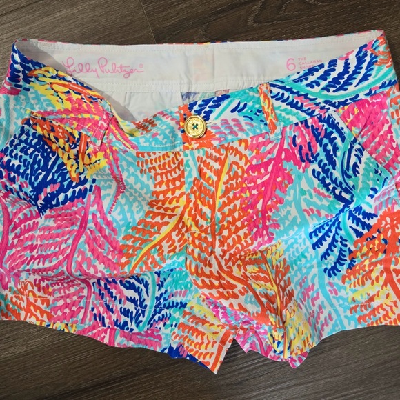 Lilly Pulitzer Electric Feel The Callahan Short Sz 6 - Picture 4 of 4